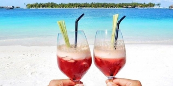 Сочи – это город, который подарит вам только положительные впечатления от пребывания. Ваше будущее резко изменится, стоит лишь обратиться к нам и получить уникальное предложение по работе +7(987)087-26-11